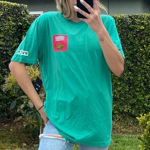 NWT RVCA shirt